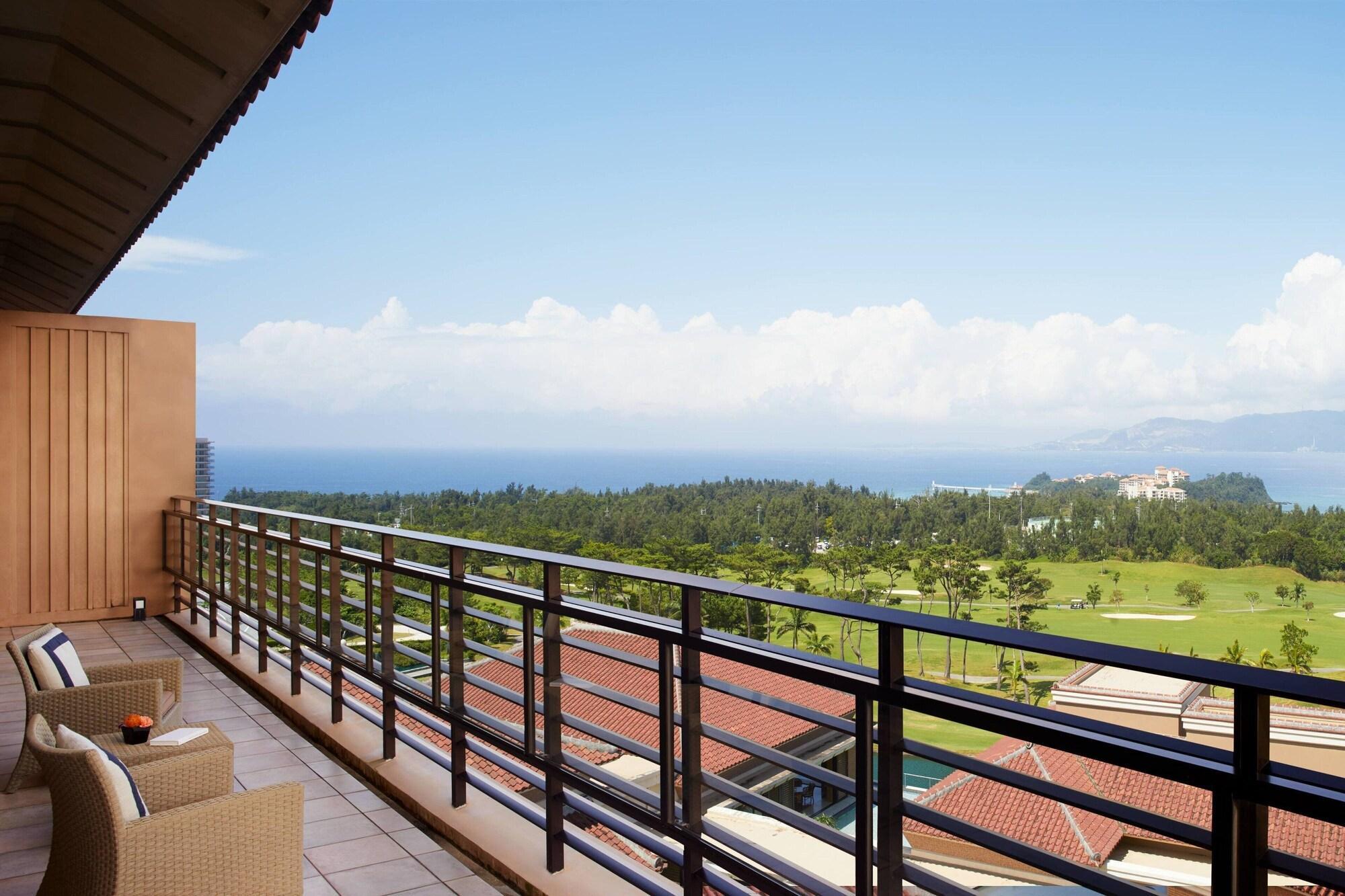 The Ritz-Carlton Okinawa Hotel Nago Exterior photo